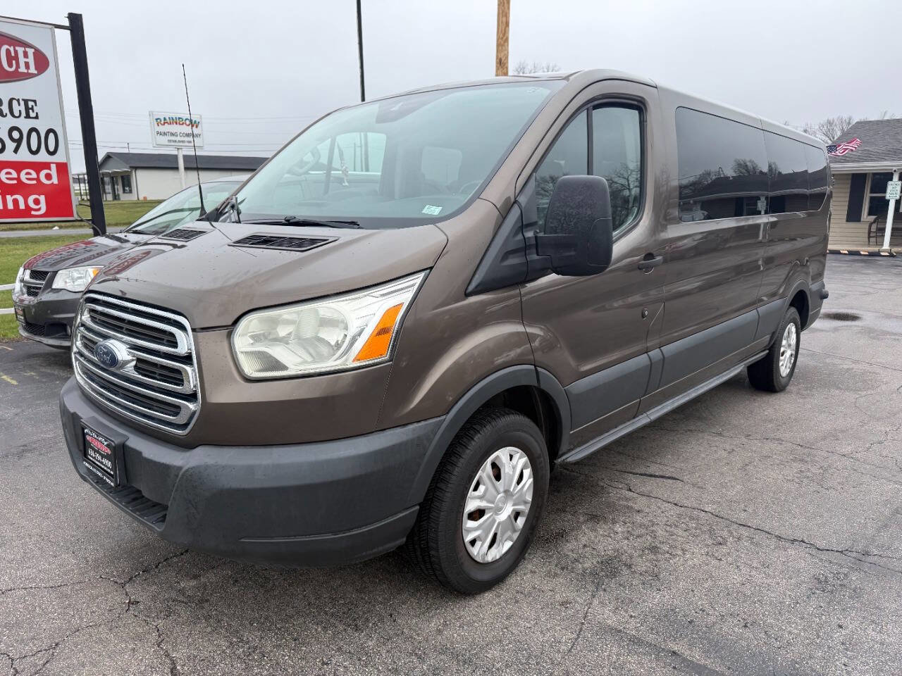 Used 2016 Ford Transit 350 XLT image 2