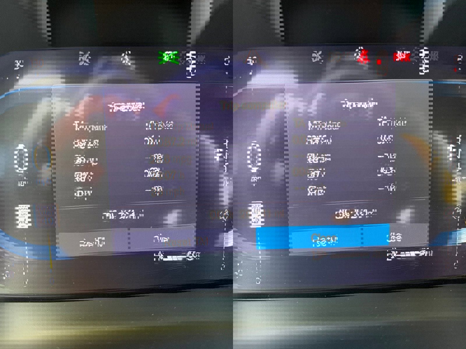 Used 2024 Volvo XC40 B5 Ultimate w/ Protection Package Premier image 16