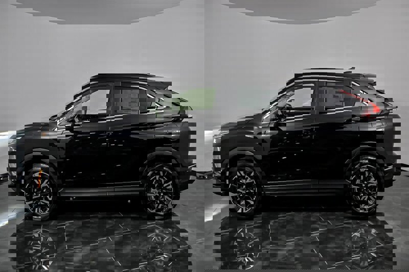 New 2025 Mitsubishi Eclipse Cross SE image 6