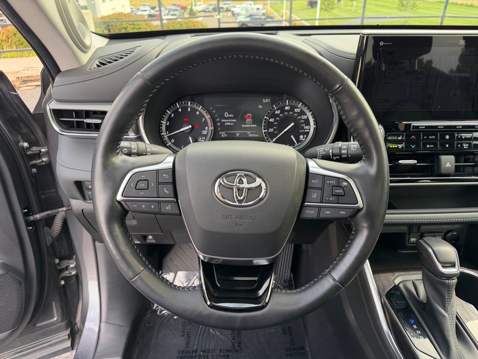 Used 2021 Toyota Highlander Platinum AWD/4WD image 9
