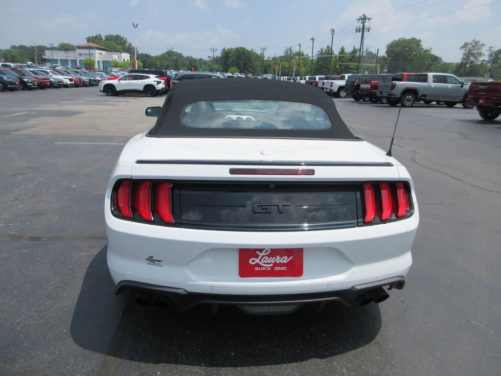 Used 2019 Ford Mustang GT Premium w/ Black Accent Package RWD image 7