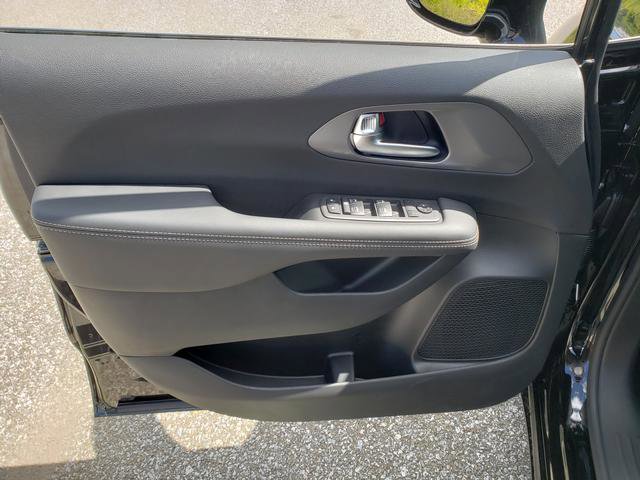 New 2026 Chrysler Voyager LX image 7