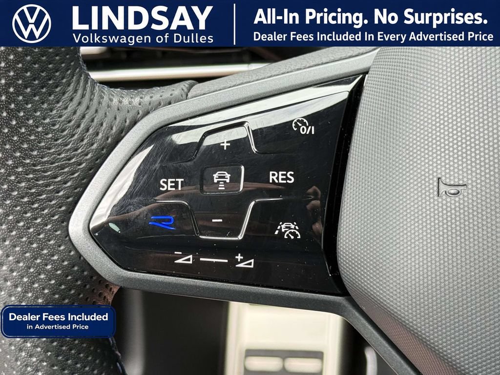 Used 2024 Volkswagen Golf R AWD/4WD image 22