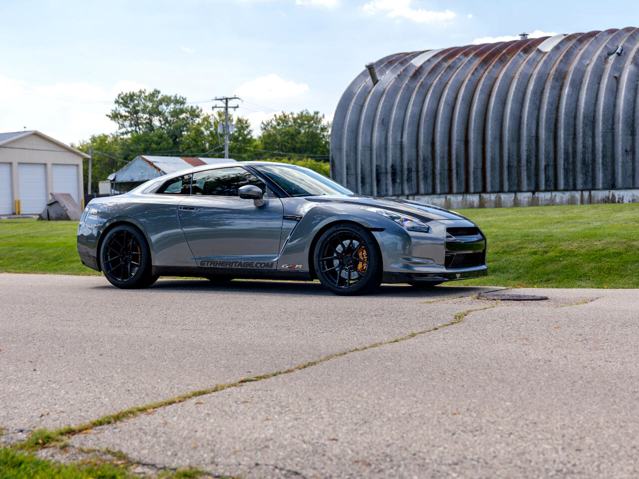 Used 2009 Nissan GT-R Premium image 13