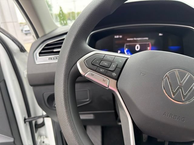 Used 2023 Volkswagen Tiguan S AWD/4WD image 20