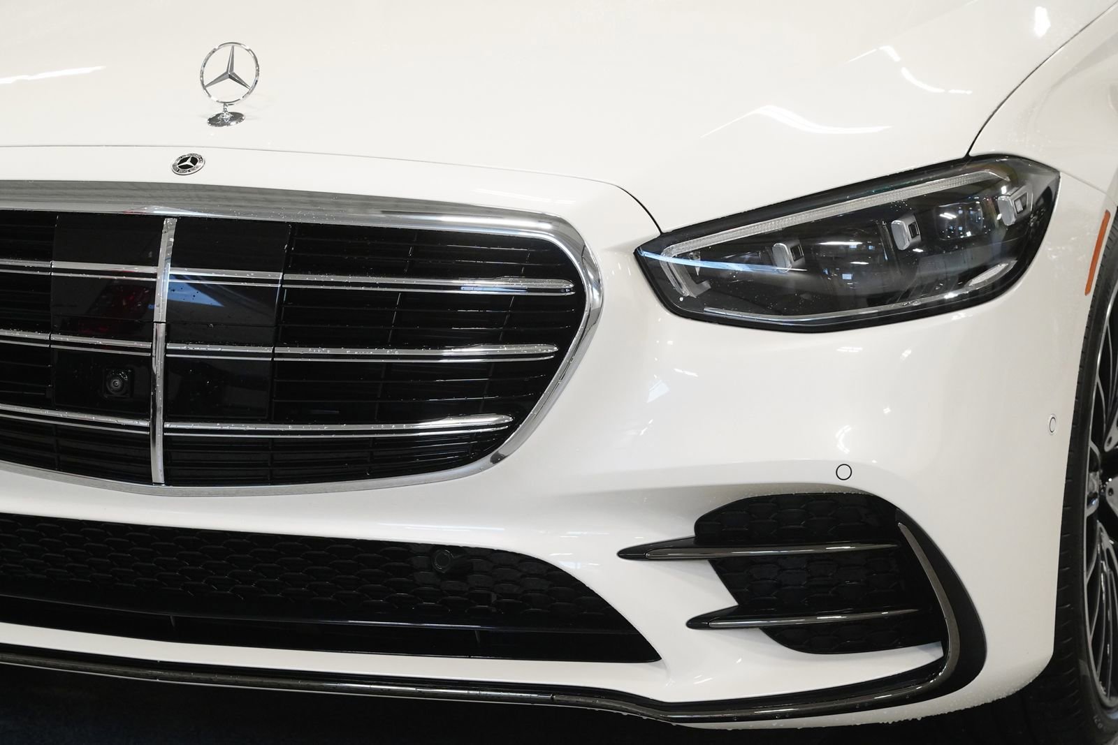 Certified 2023 Mercedes-Benz S 580 4MATIC Sedan image 8