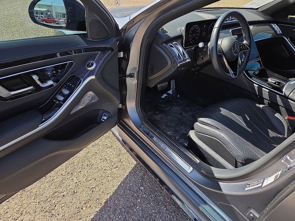 Used 2023 Mercedes-Benz S 580 4MATIC Sedan image 23
