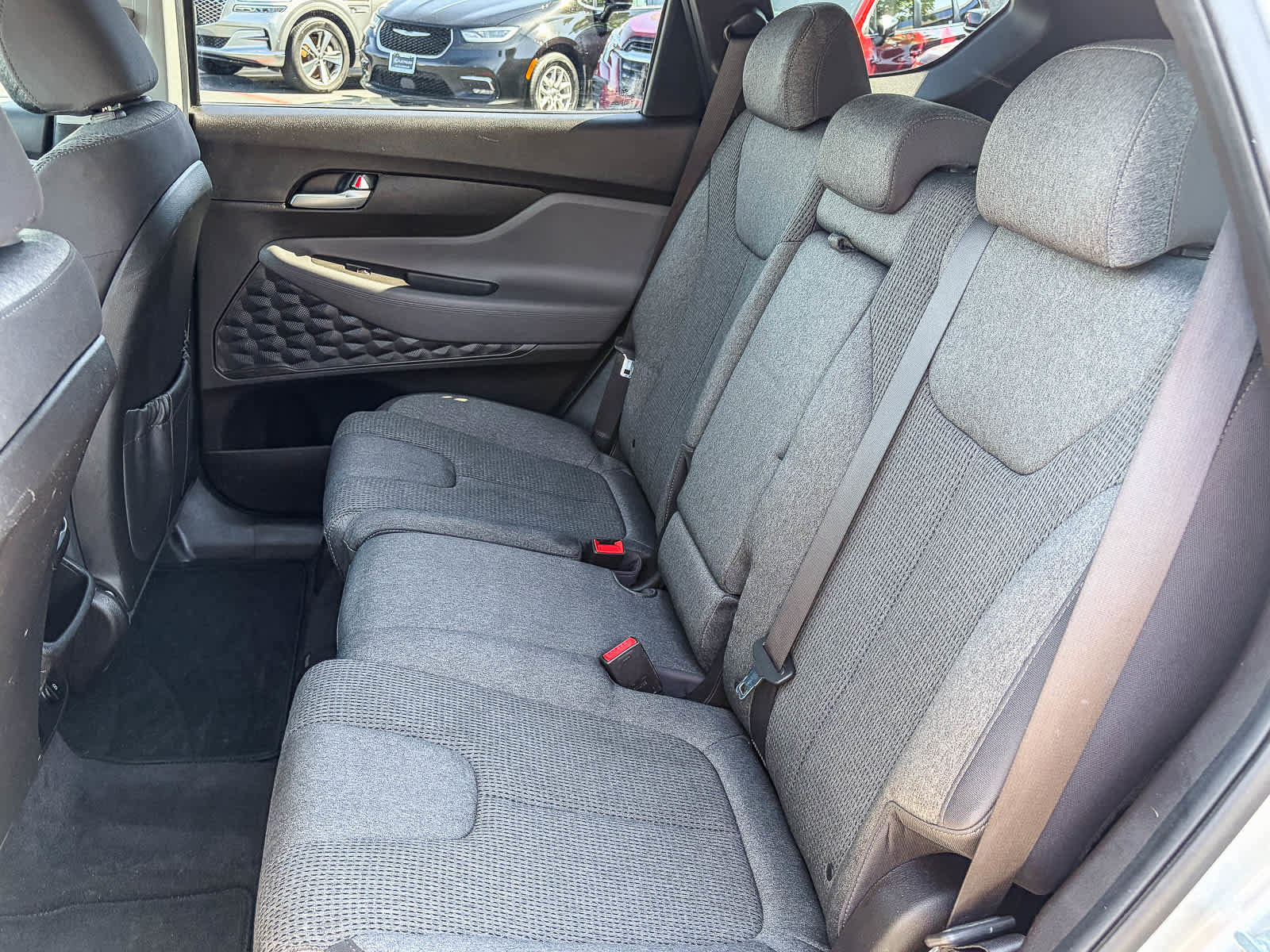 Used 2020 Hyundai Santa Fe SE AWD/4WD image 15