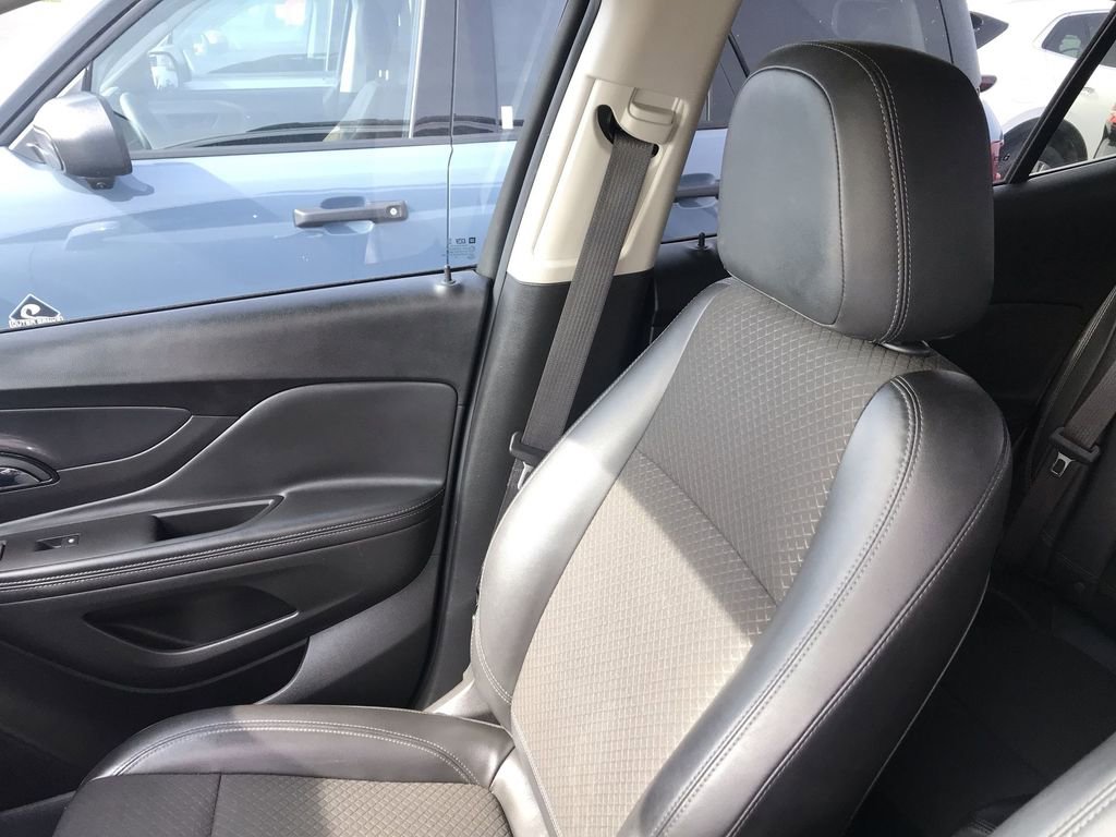 Used 2019 Buick Encore Preferred w/ Safety Package image 20