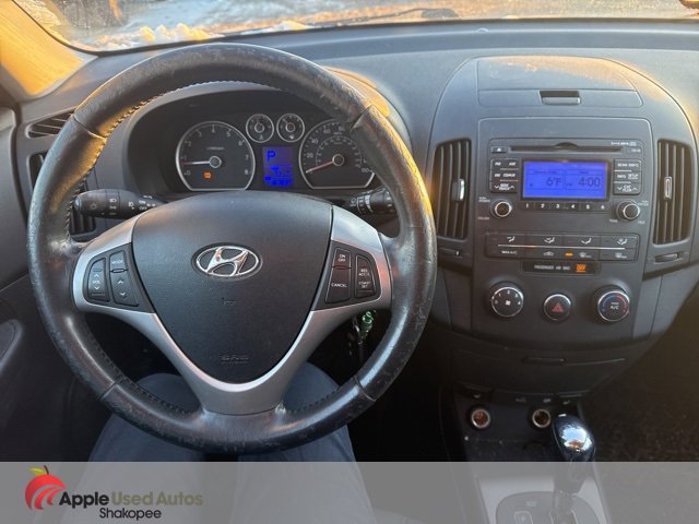 Used 2012 Hyundai Elantra SE image 10