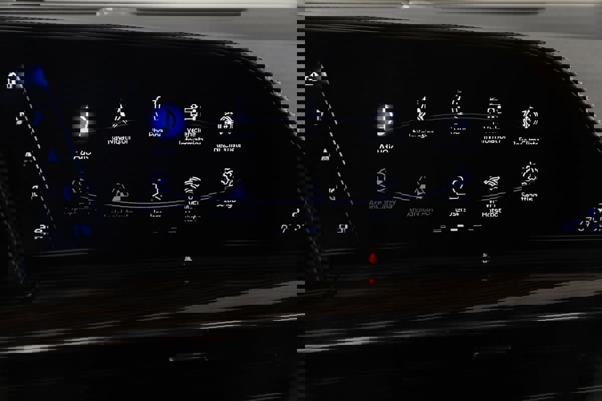 Used 2022 Cadillac Escalade ESV Premium Luxury image 40