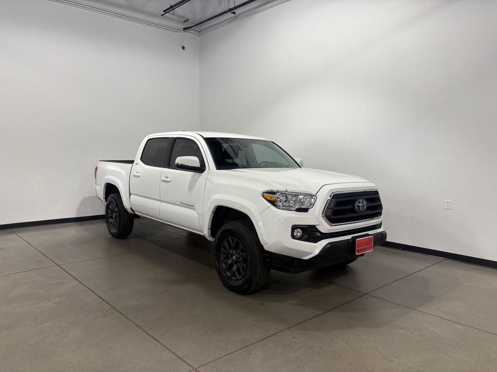 Used 2023 Toyota Tacoma SR5 w/ Technology Package AWD/4WD image 1