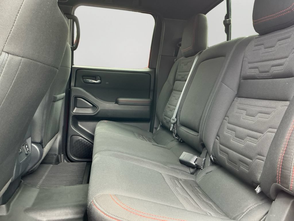 Used 2023 Nissan Frontier PRO-4X w/ Pro Convenience Package AWD/4WD image 15