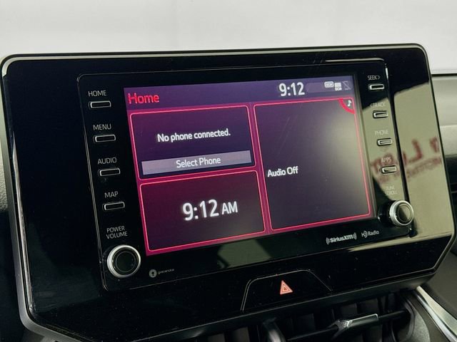 Used 2021 Toyota Venza XLE image 16