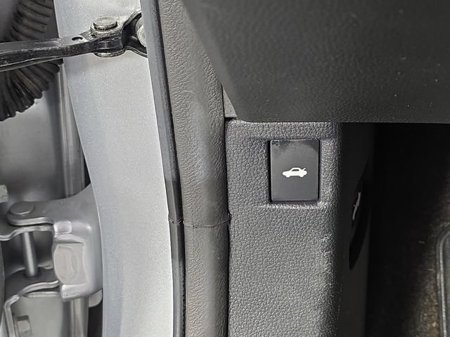 Used 2023 Honda Accord EX image 25
