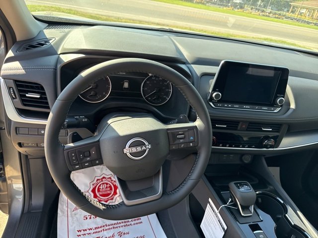 New 2026 Nissan Rogue SV image 13