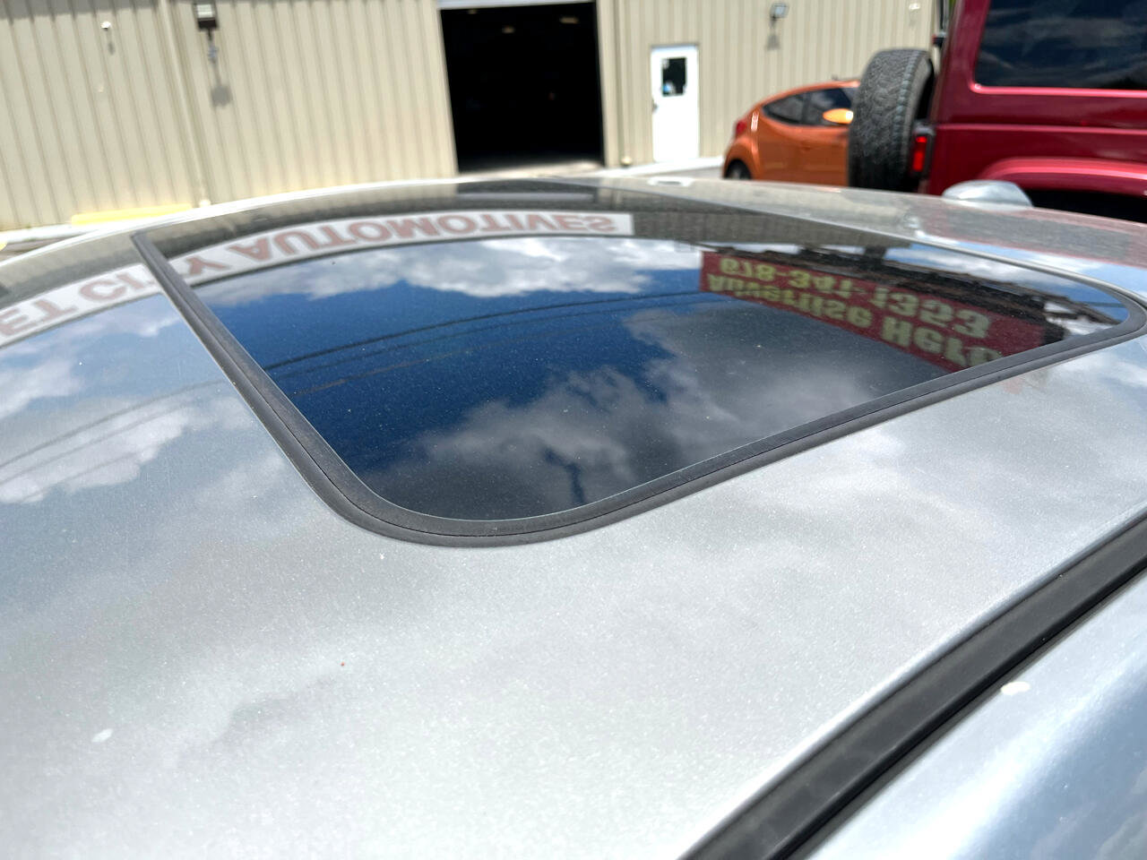 Used 2009 INFINITI G37 Journey w/ Premium Pkg image 10