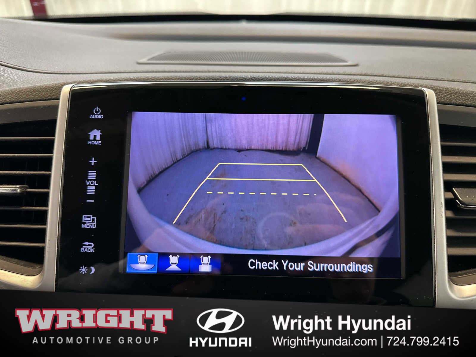 Used 2018 Honda Pilot Touring image 26