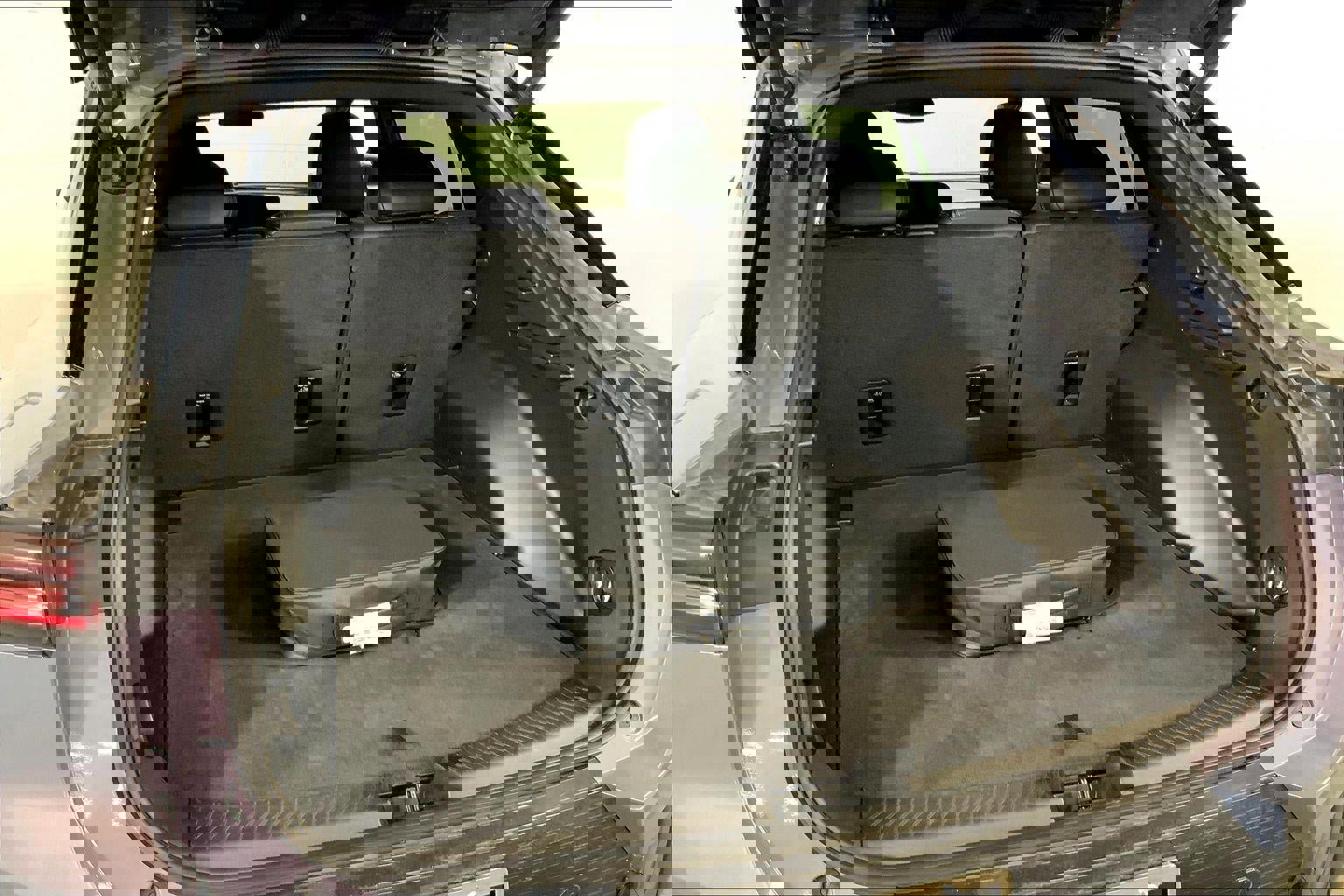 Used 2025 Chevrolet Equinox EV LT image 4