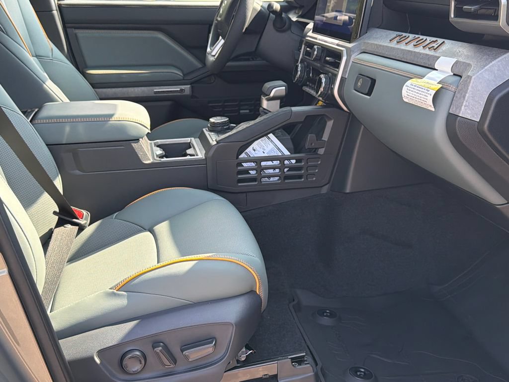New 2026 Toyota Tacoma 4x4 Double Cab Hybrid image 17