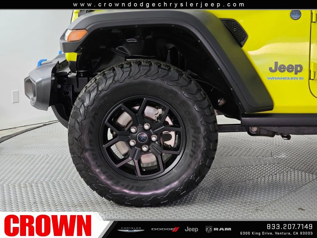 Used 2024 Jeep Wrangler Unlimited Rubicon 4xe image 9