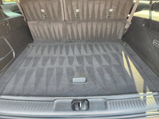 Certified 2024 Jeep Wagoneer L Series II w/ Flexible Seating Group AWD/4WD image 30