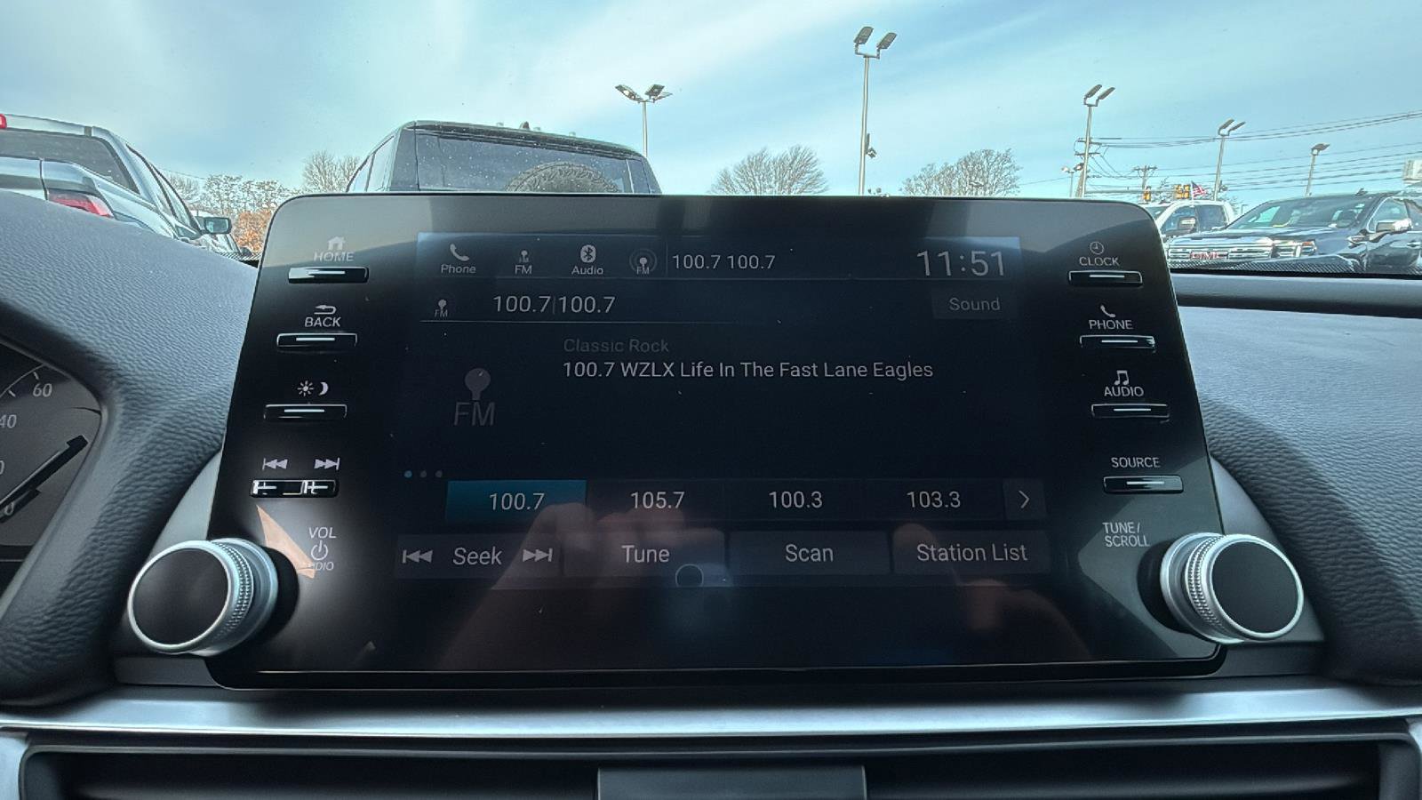 Used 2018 Honda Accord Sport image 17