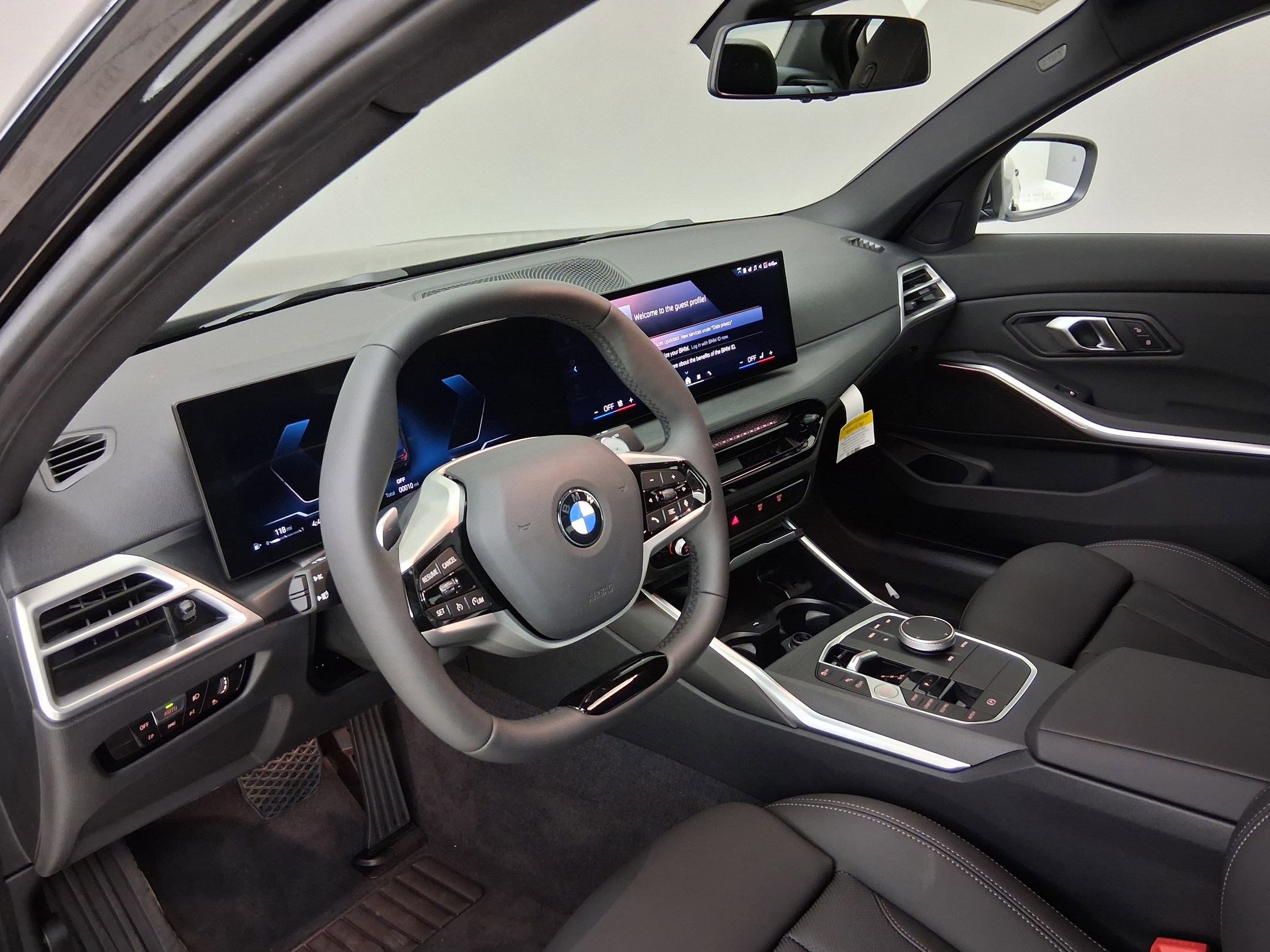 New 2026 BMW 330i Sedan w/ Convenience Package image 2