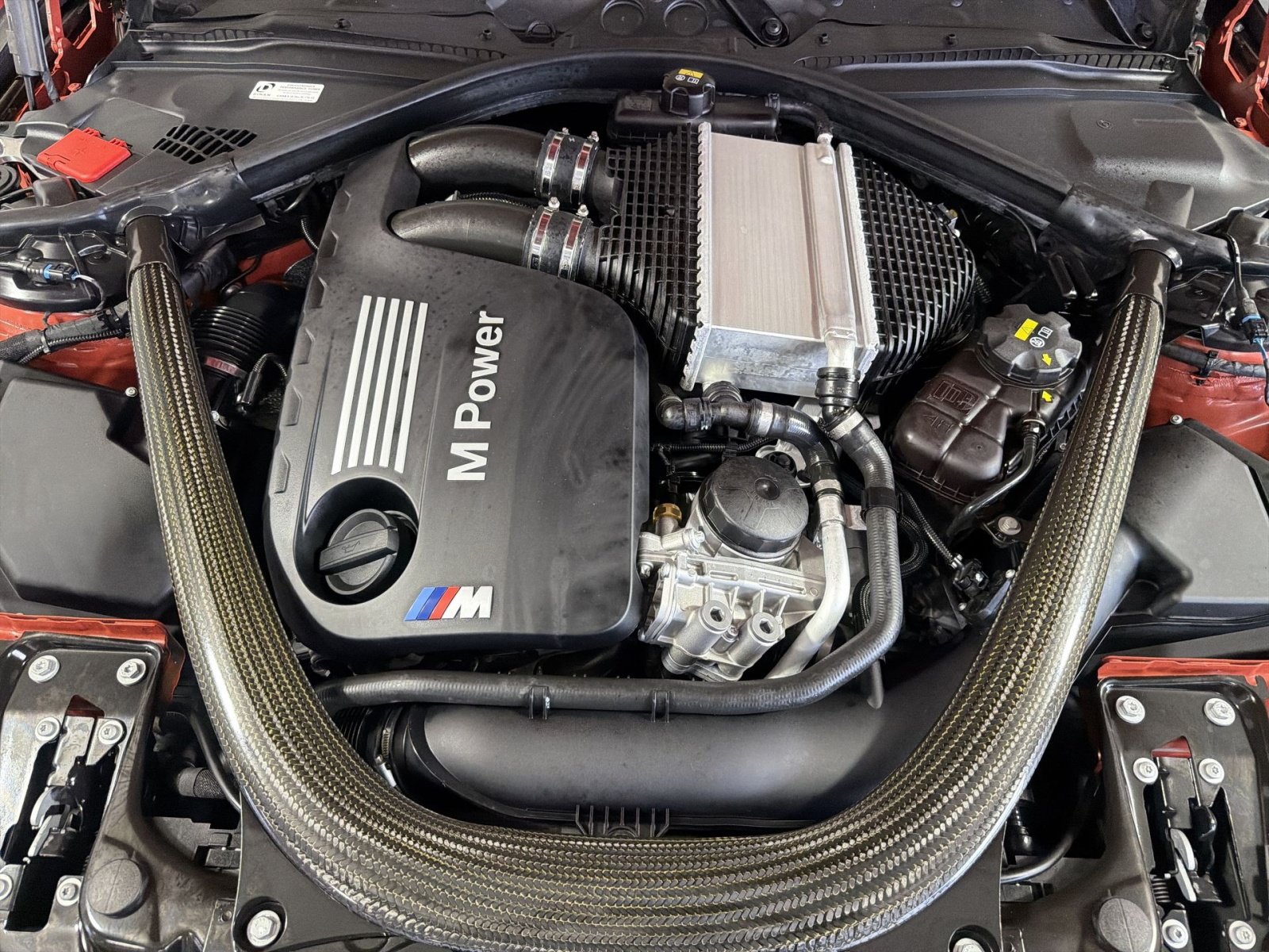 Used 2016 BMW M4 Convertible RWD image 27