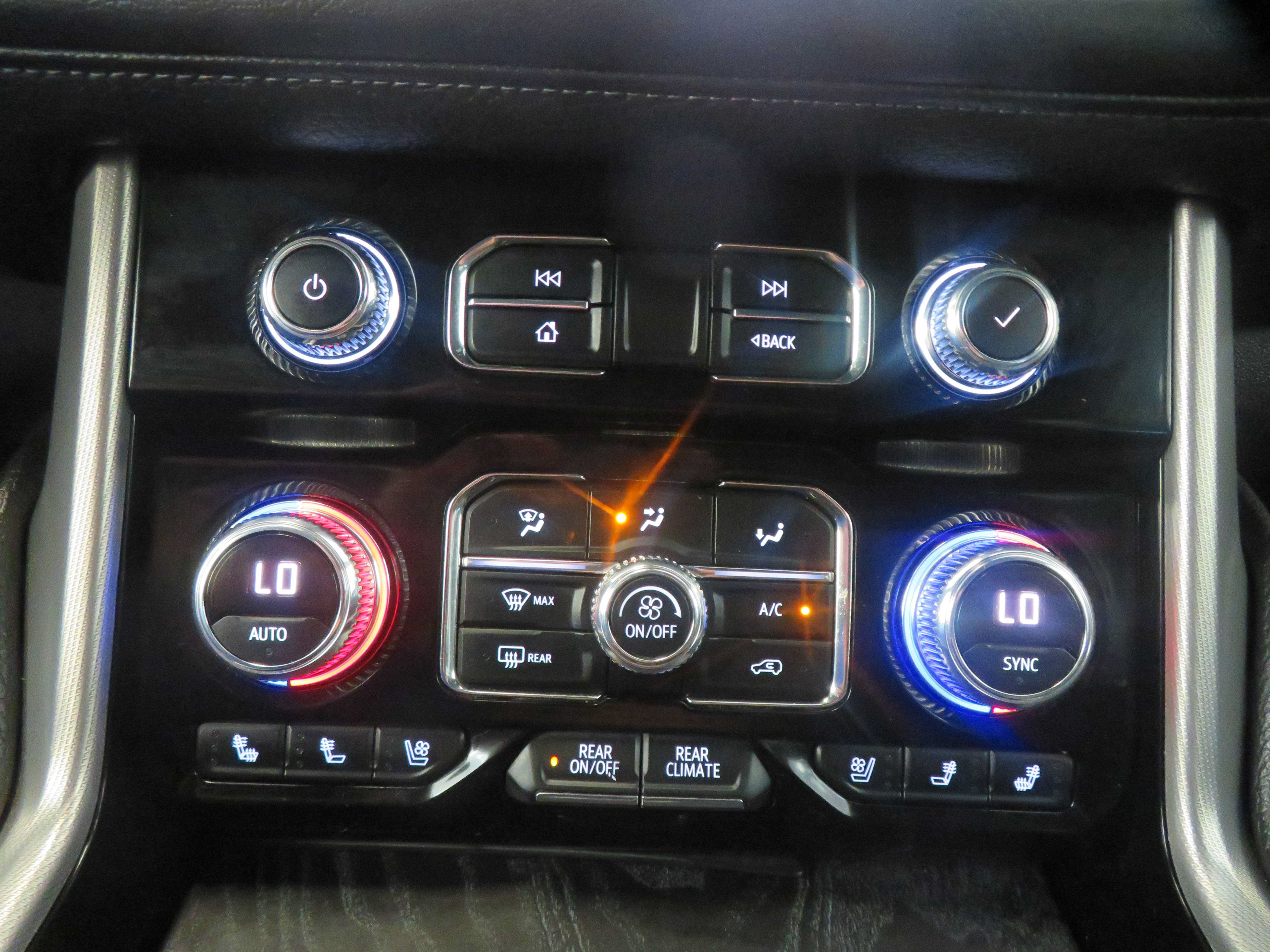 Used 2021 GMC Yukon Denali AWD/4WD image 49