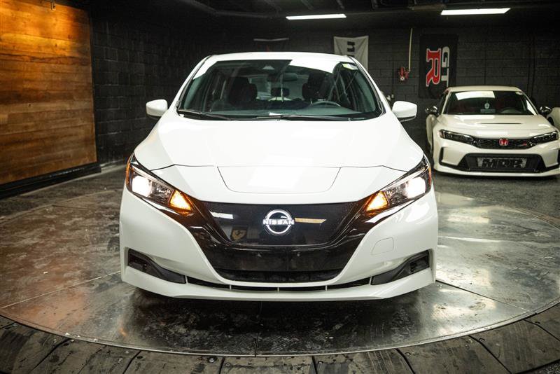 Used 2025 Nissan Leaf S image 4