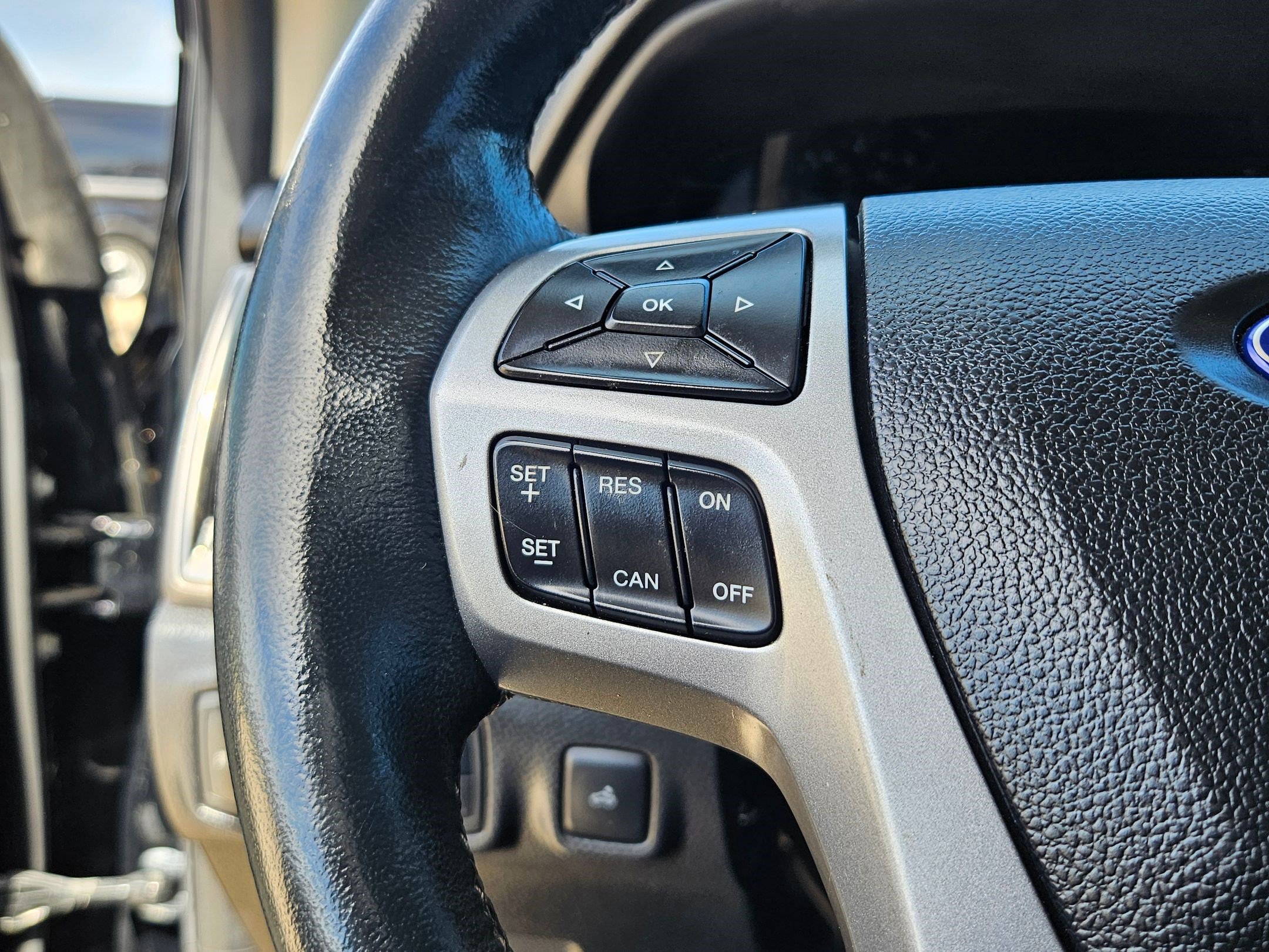 Used 2019 Ford Ranger XLT w/ Equipment Group 301A Mid image 17