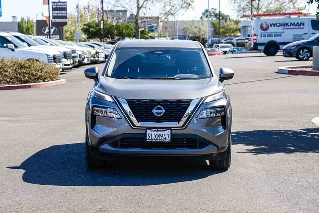 Used 2023 Nissan Rogue SV image 7