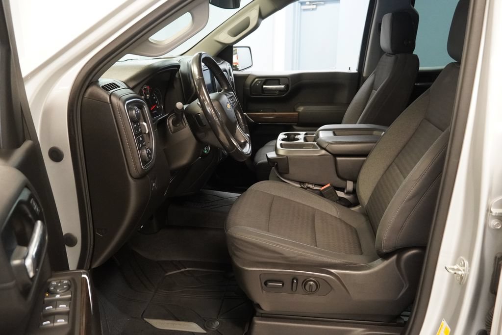 Used 2020 Chevrolet Silverado 1500 LT w/ All-Star Edition AWD/4WD image 4