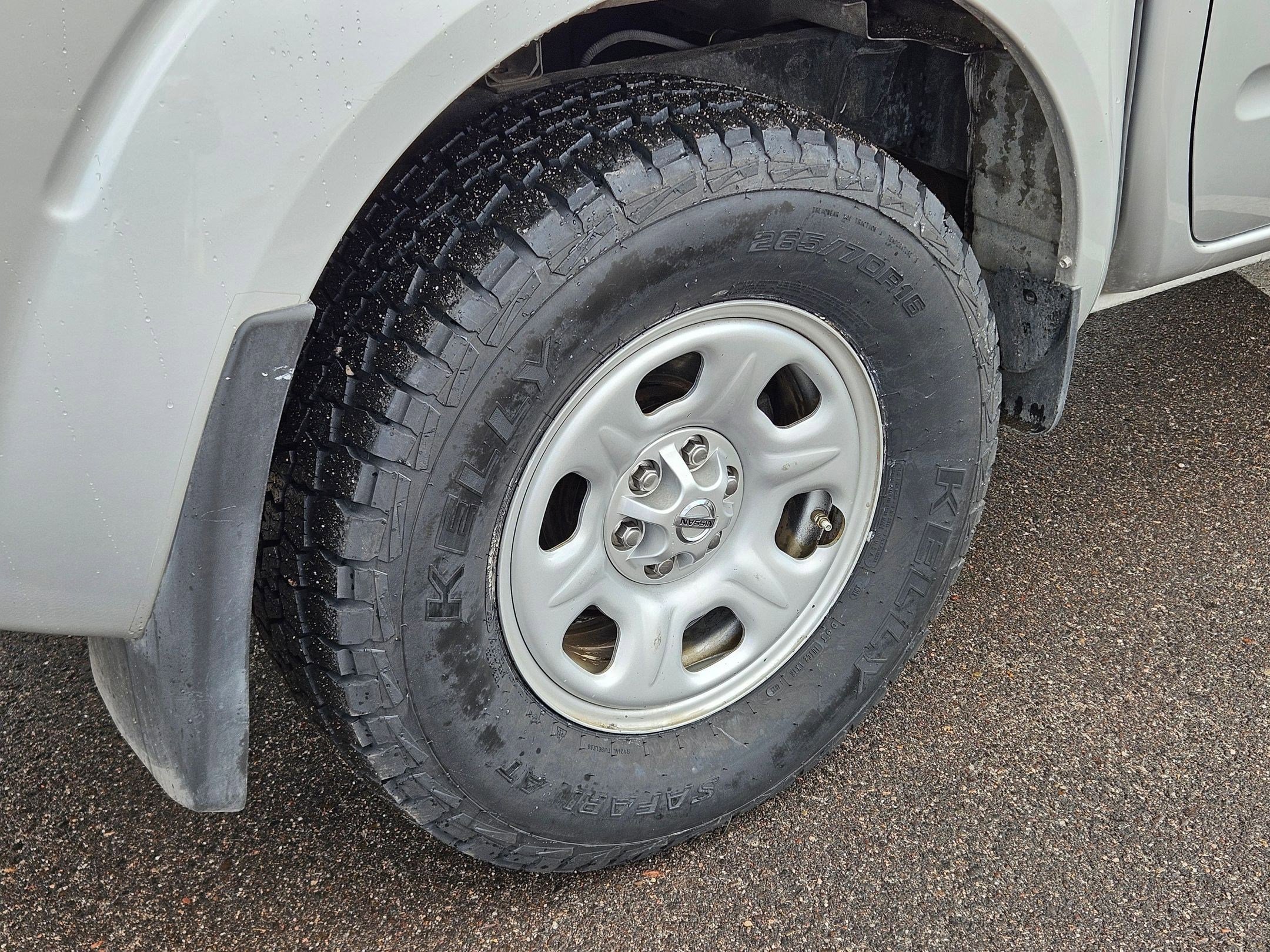 Used 2013 Nissan Frontier S image 12