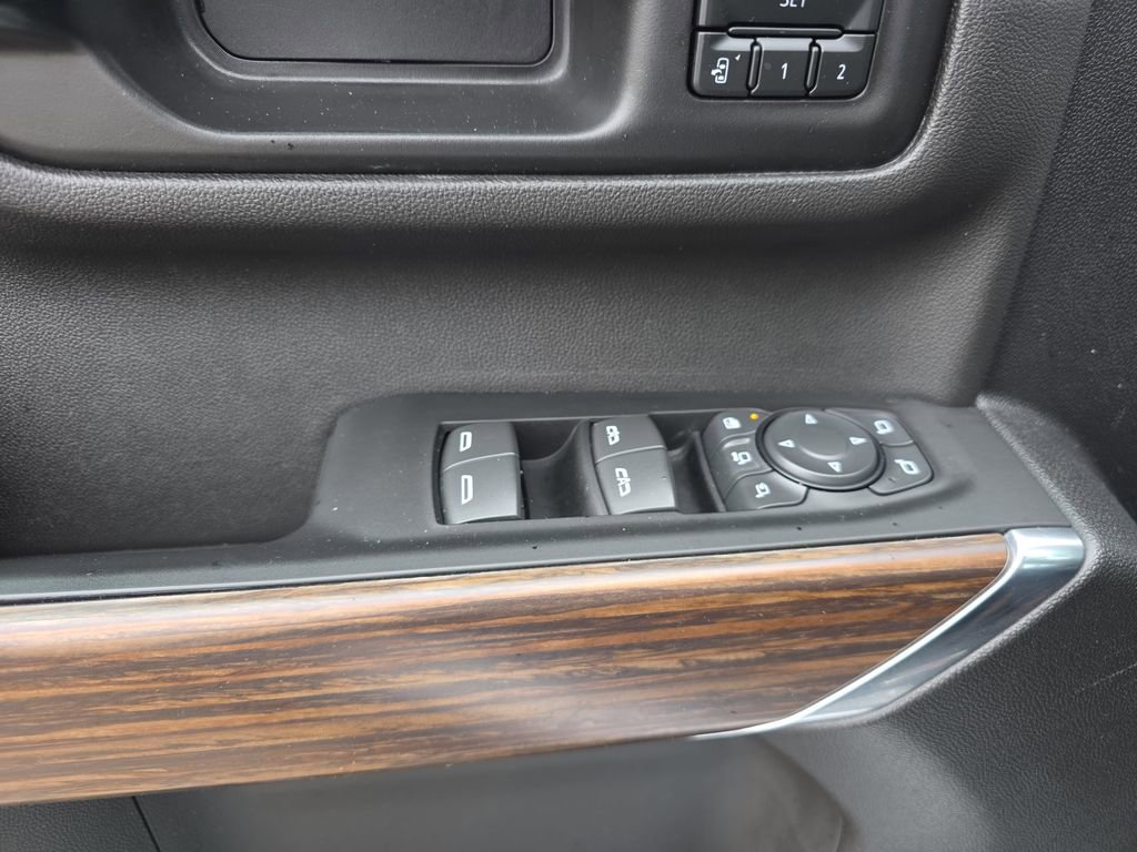 Used 2022 Chevrolet Silverado 3500 High Country w/ Z71 Off-Road Package image 33