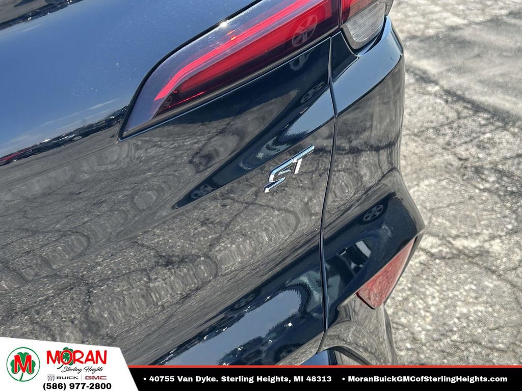 Certified 2024 Buick Envista Sport Touring w/ Convenience I Package image 11