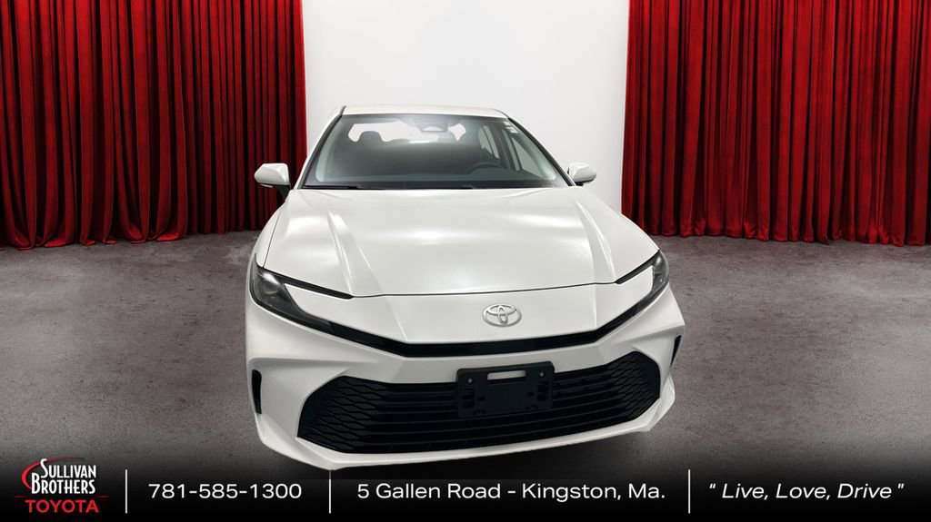 Used 2025 Toyota Camry LE w/ Convenience Package AWD/4WD image 2