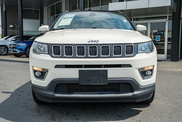 Used 2020 Jeep Compass Limited AWD/4WD image 2