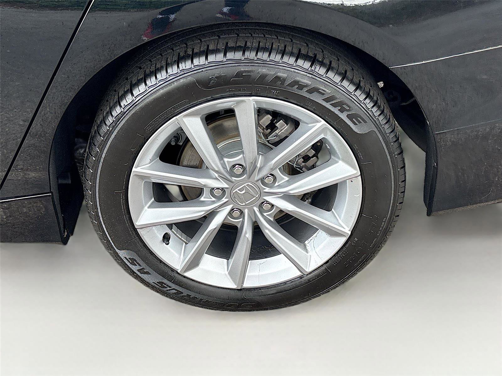Used 2021 Honda Accord LX image 28