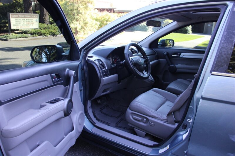Used 2011 Honda CR-V EX-L image 5
