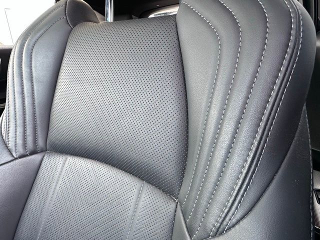 Used 2021 Toyota Venza Limited w/ Advanced Technology Package AWD/4WD image 19