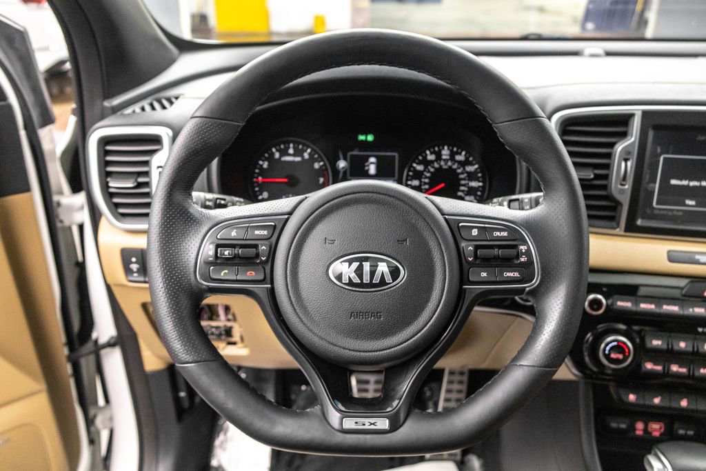 Used 2017 Kia Sportage SX image 18