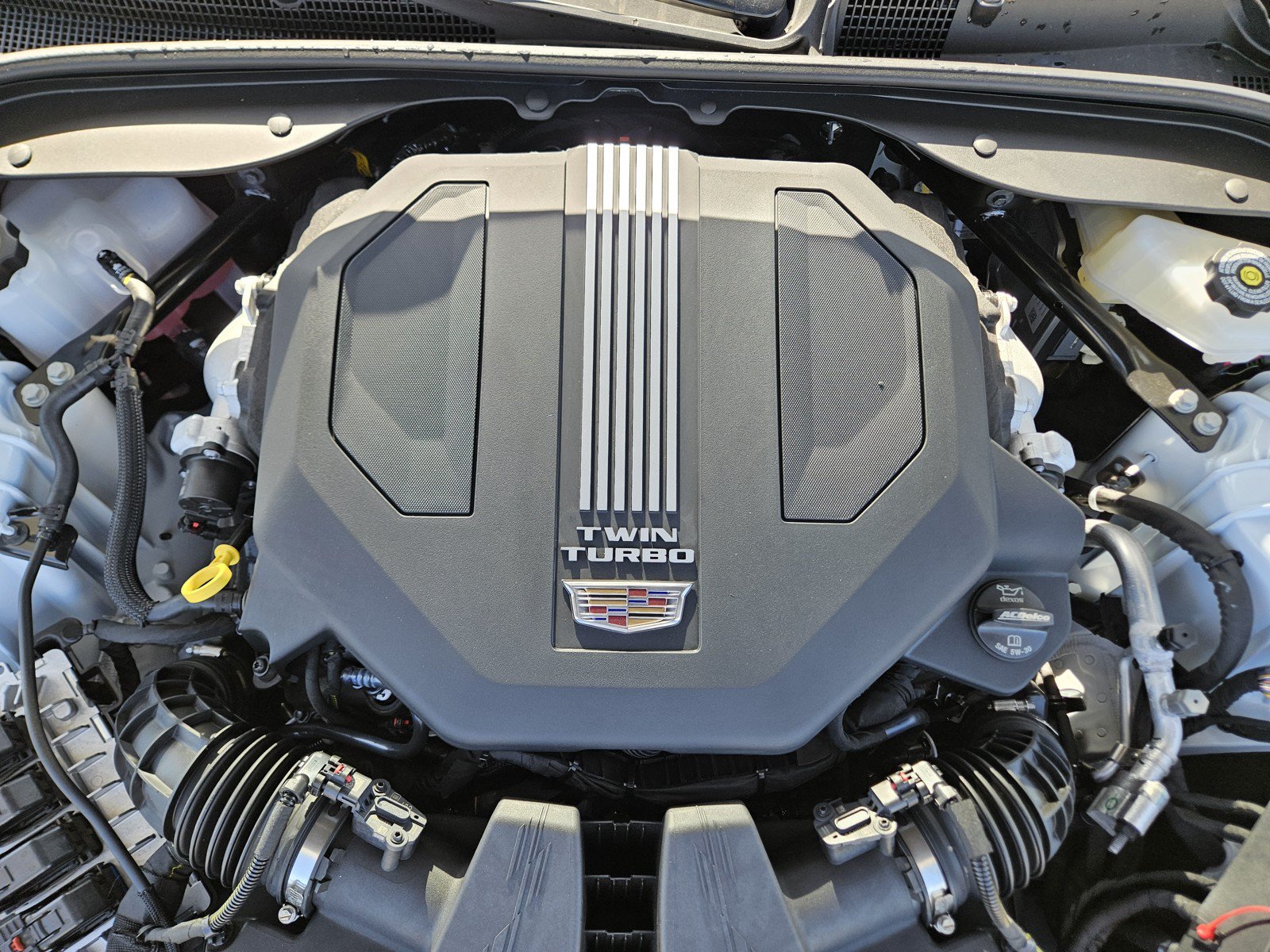 New 2026 Cadillac CT5 V w/ Technology Package RWD image 21