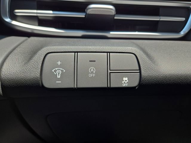 New 2026 Hyundai Elantra SE FWD image 19