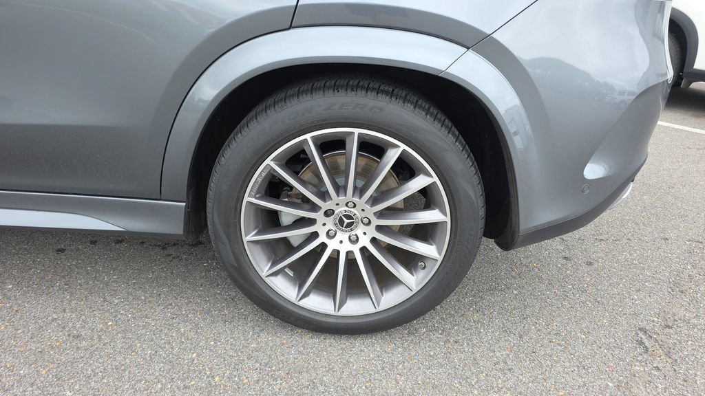 Certified 2025 Mercedes-Benz GLE 350 4MATIC image 10
