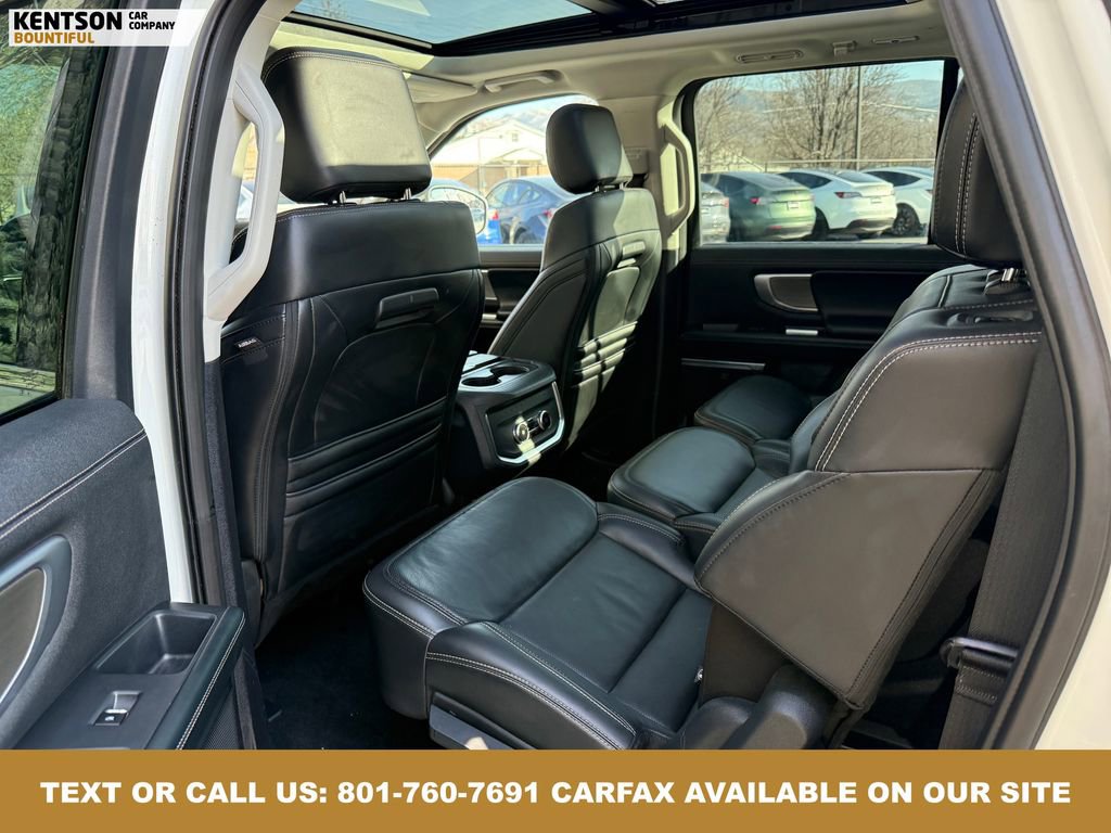 Used 2025 Ford Expedition Max Platinum image 37
