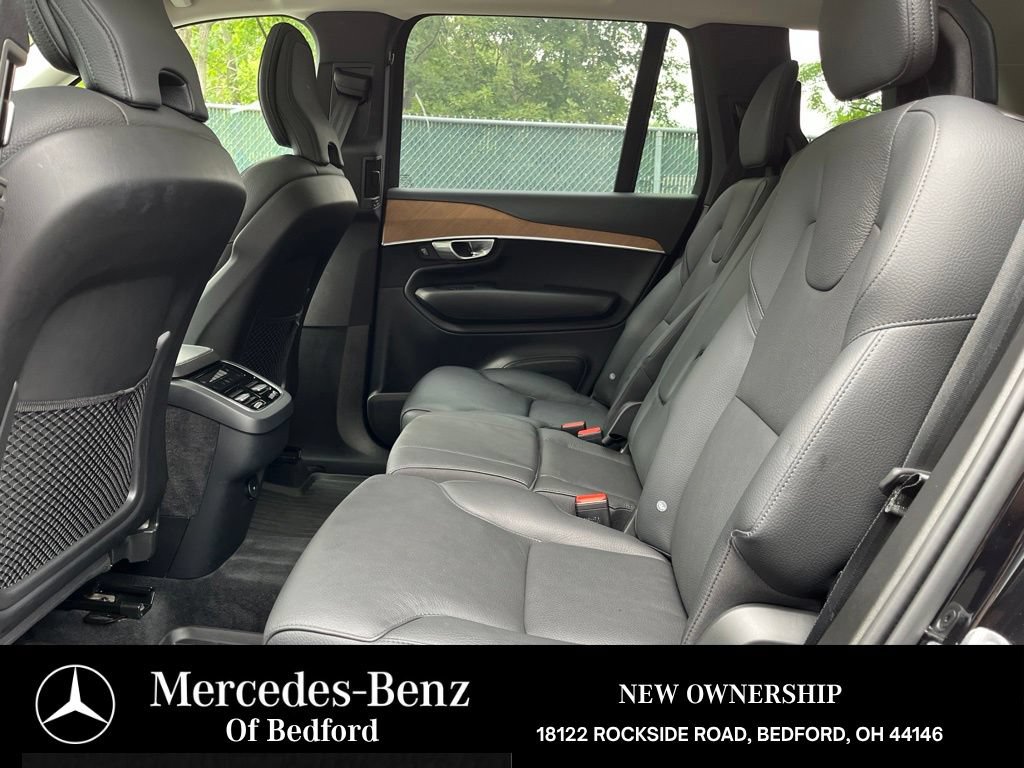 Used 2024 Volvo XC90 B5 Plus AWD/4WD image 12