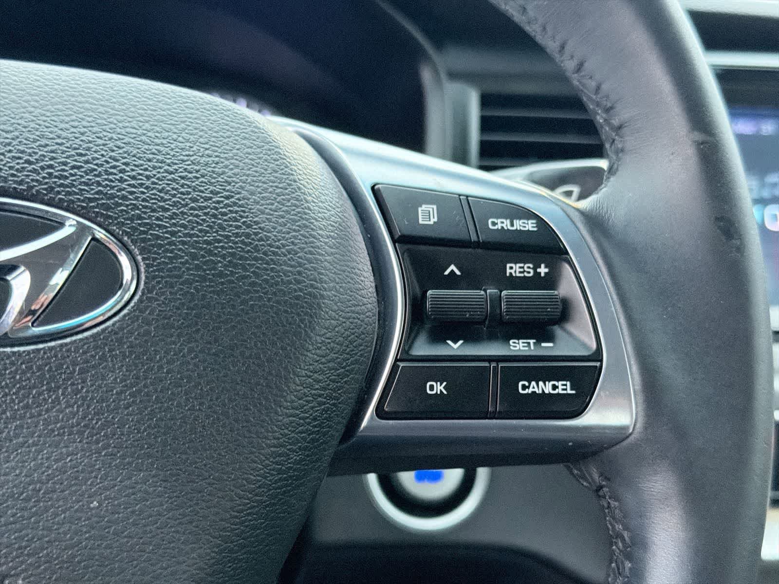 Used 2018 Hyundai Sonata Limited image 26