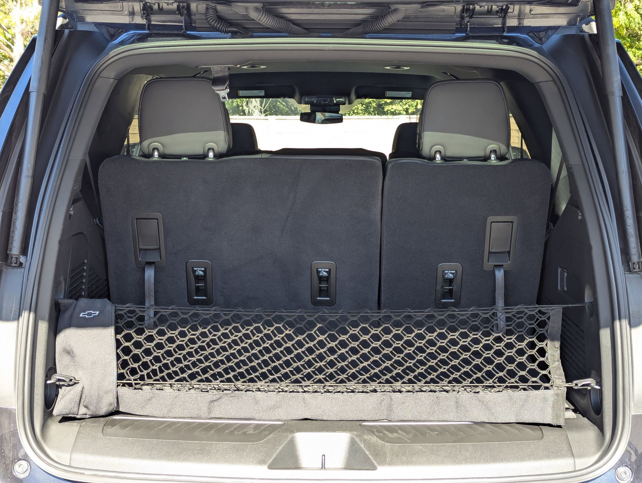 Used 2025 Chevrolet Tahoe LT image 24